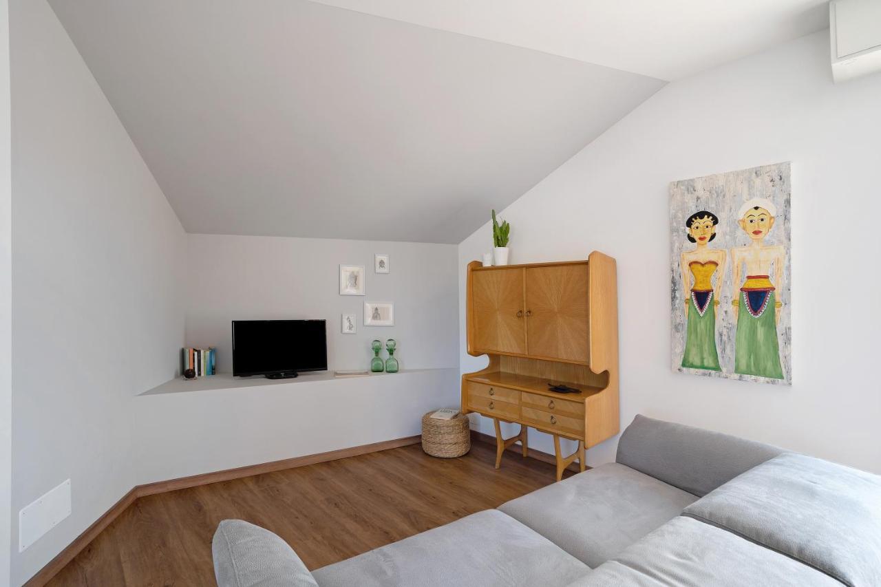 Ferienwohnung La Casa Del Riccio Arona Exterior foto
