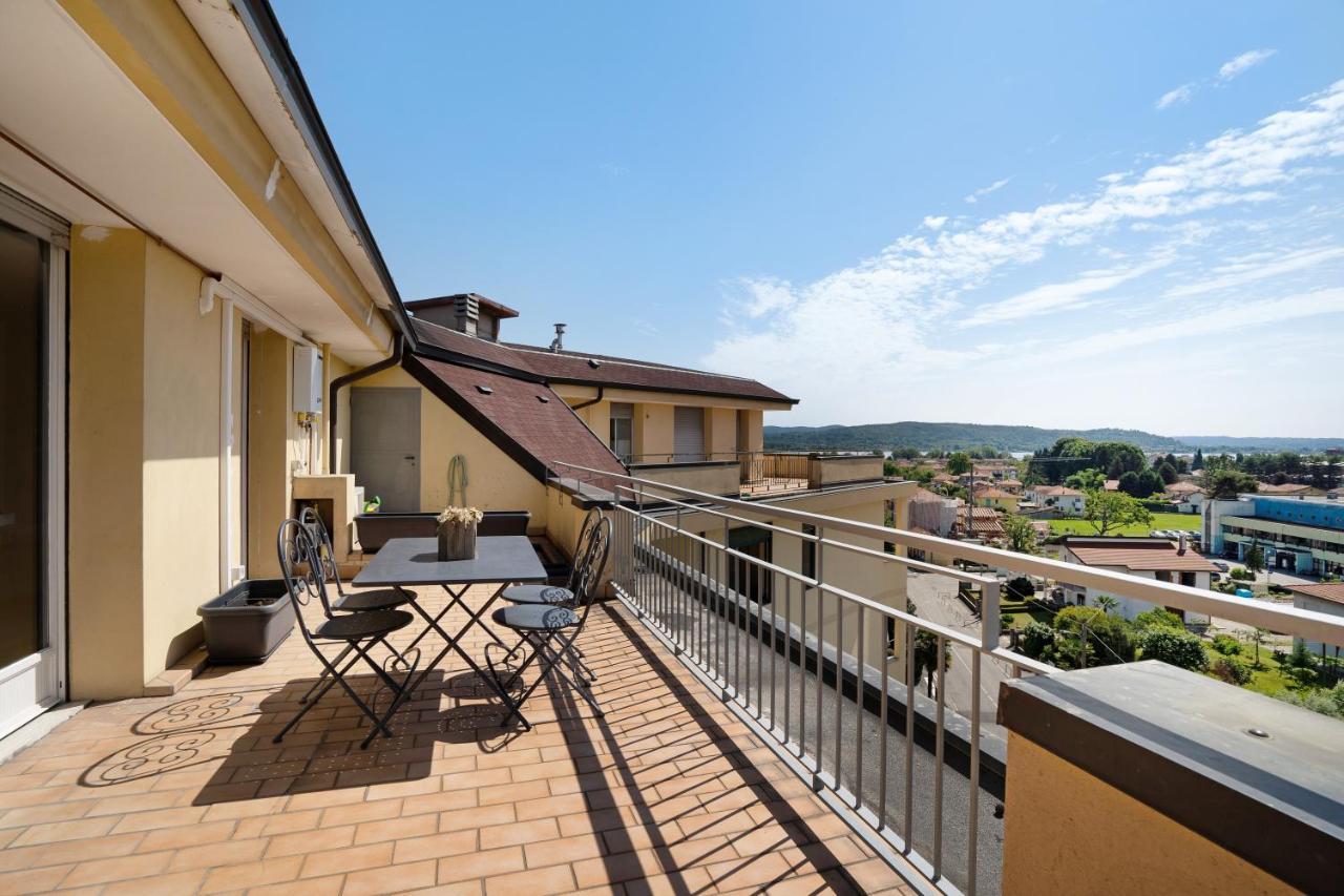 Ferienwohnung La Casa Del Riccio Arona Exterior foto