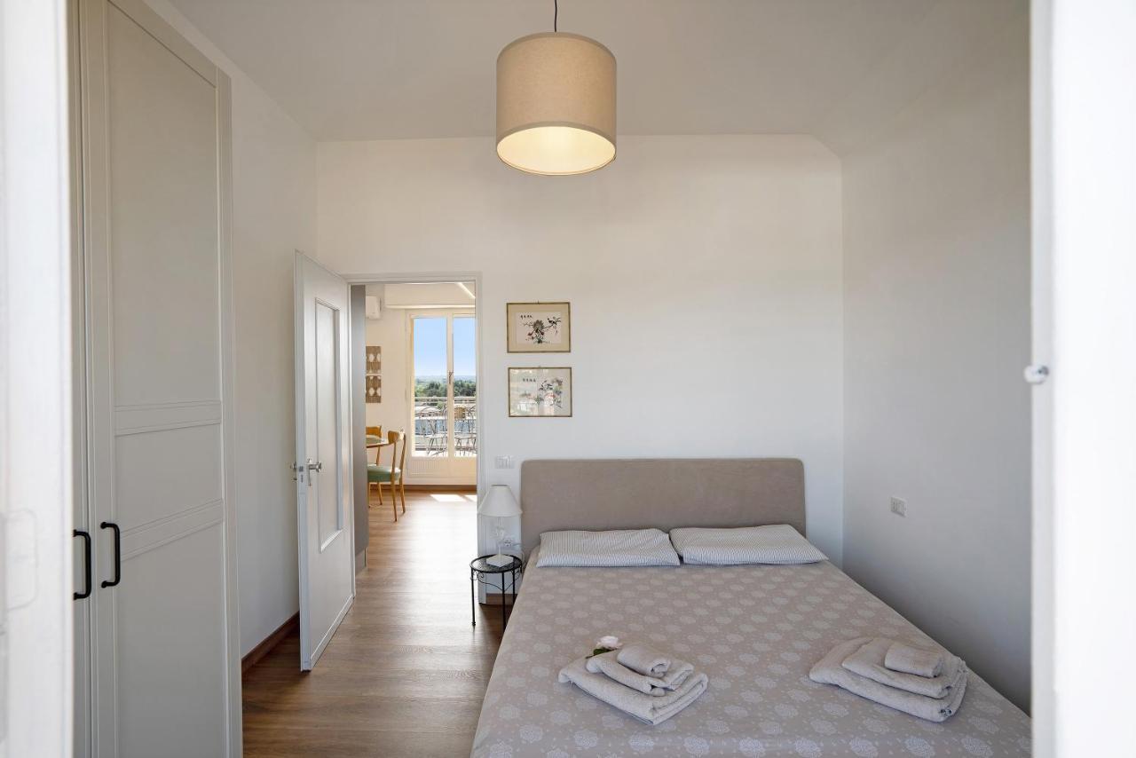 Ferienwohnung La Casa Del Riccio Arona Exterior foto